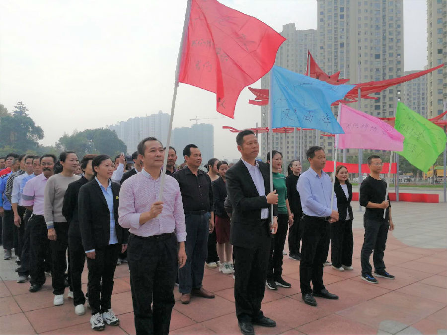 增強自信心，塑造凝聚力——君健物業開展員工拓展訓練活動 